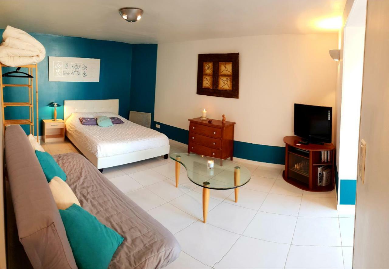 Charmant Studio En Champagne - Sparkling-Life Matougues Ngoại thất bức ảnh